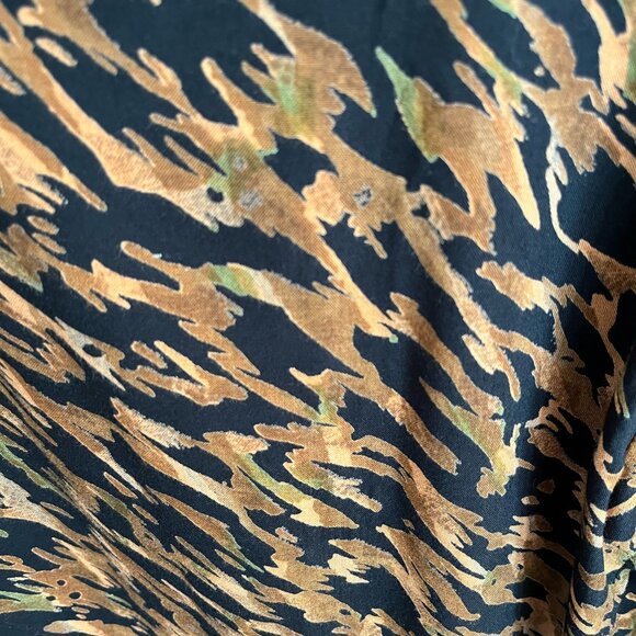 70's animal print top with shoulder pads! - Picture 4 of 4